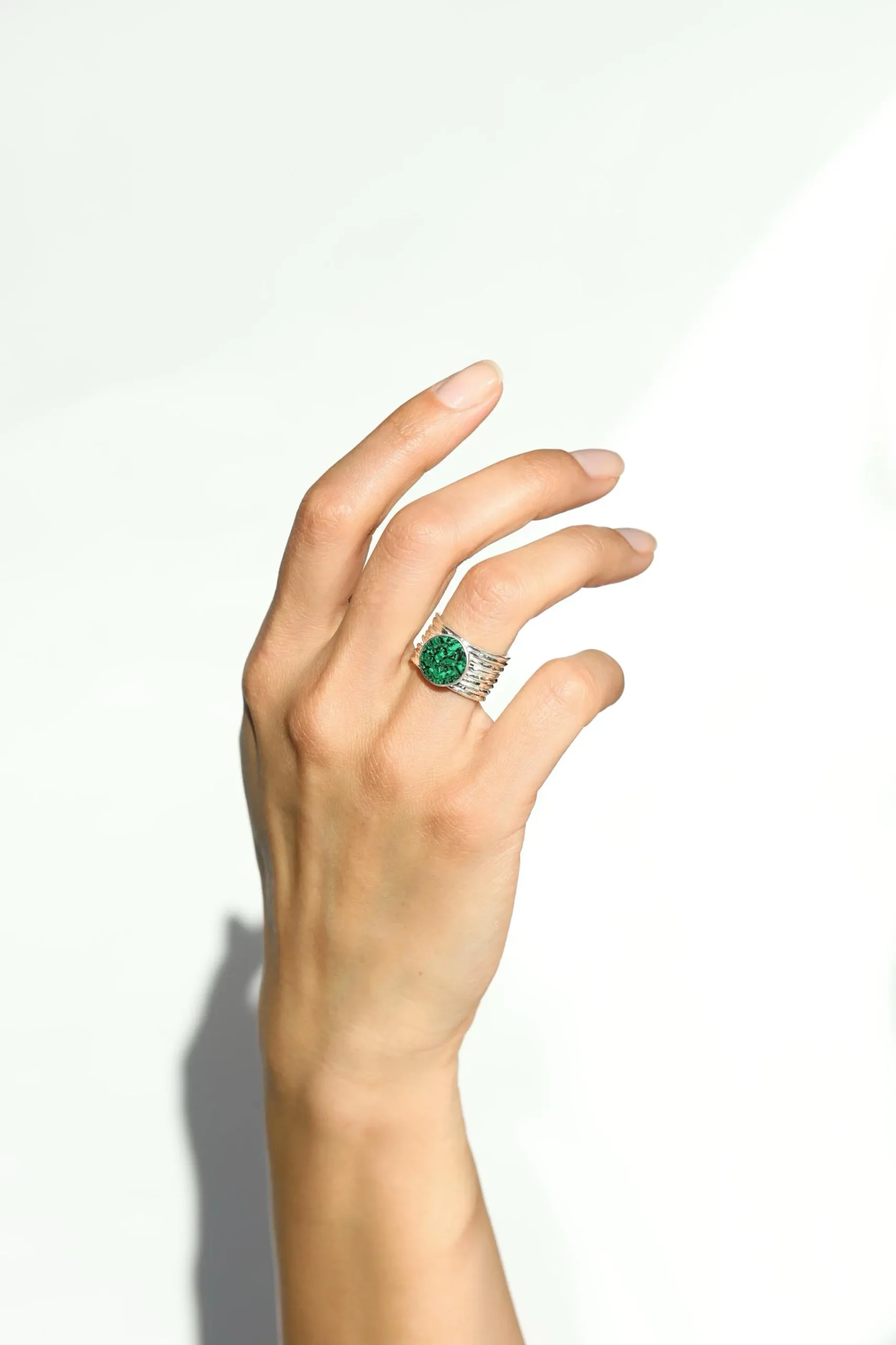 IKANI ხელნაკეთი ვერცხლის ბეჭედი - სამკაული ქალებისთვის, მალაქიტი, ფირუზისფერი - სურათი 4